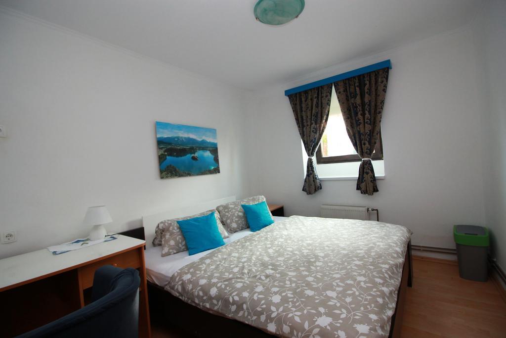 Guesthouse Veles Slovenska Bistrica Eksteriør billede