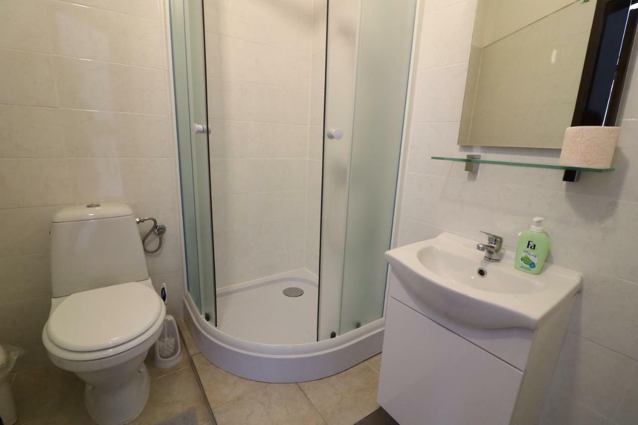 Guesthouse Veles Slovenska Bistrica Eksteriør billede
